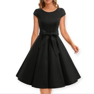 NWT Dressystar Women Vintage 1950s Retro Rockabilly Prom Dresses Cap-Sleeve